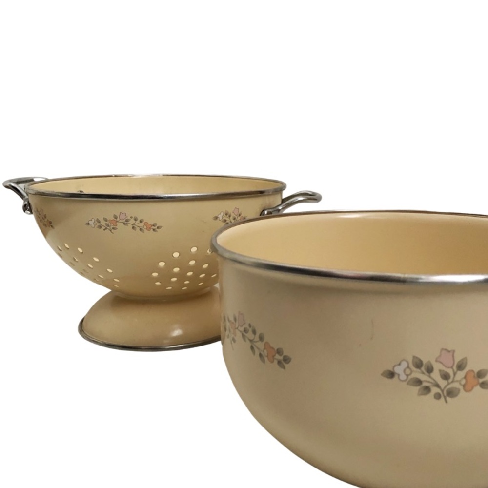 Vintage Enamelware Colander and Bowl Mini Floral - Picture 7 of 7